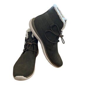 Ryka Size 11 Olive Green Evie Exotic Leather Faux Fur Trim Winter Snow Boots